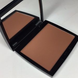 Anastasia Beverly Hills Bronzer “ Mahogany “